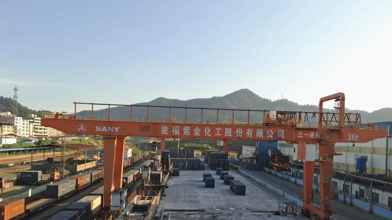 防爆钢丝绳电动葫芦：揭秘其安全与成本平衡之道